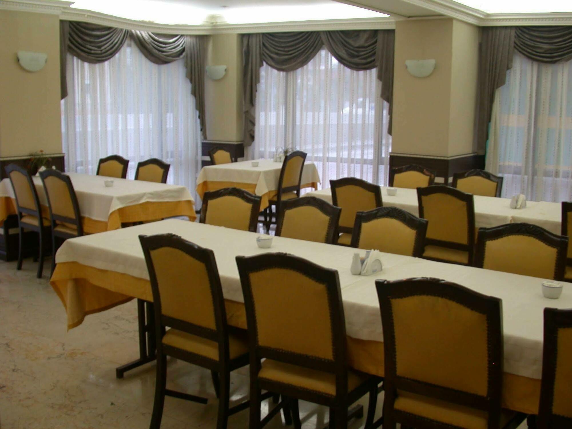 Hotel Kocaman Измир Экстерьер фото