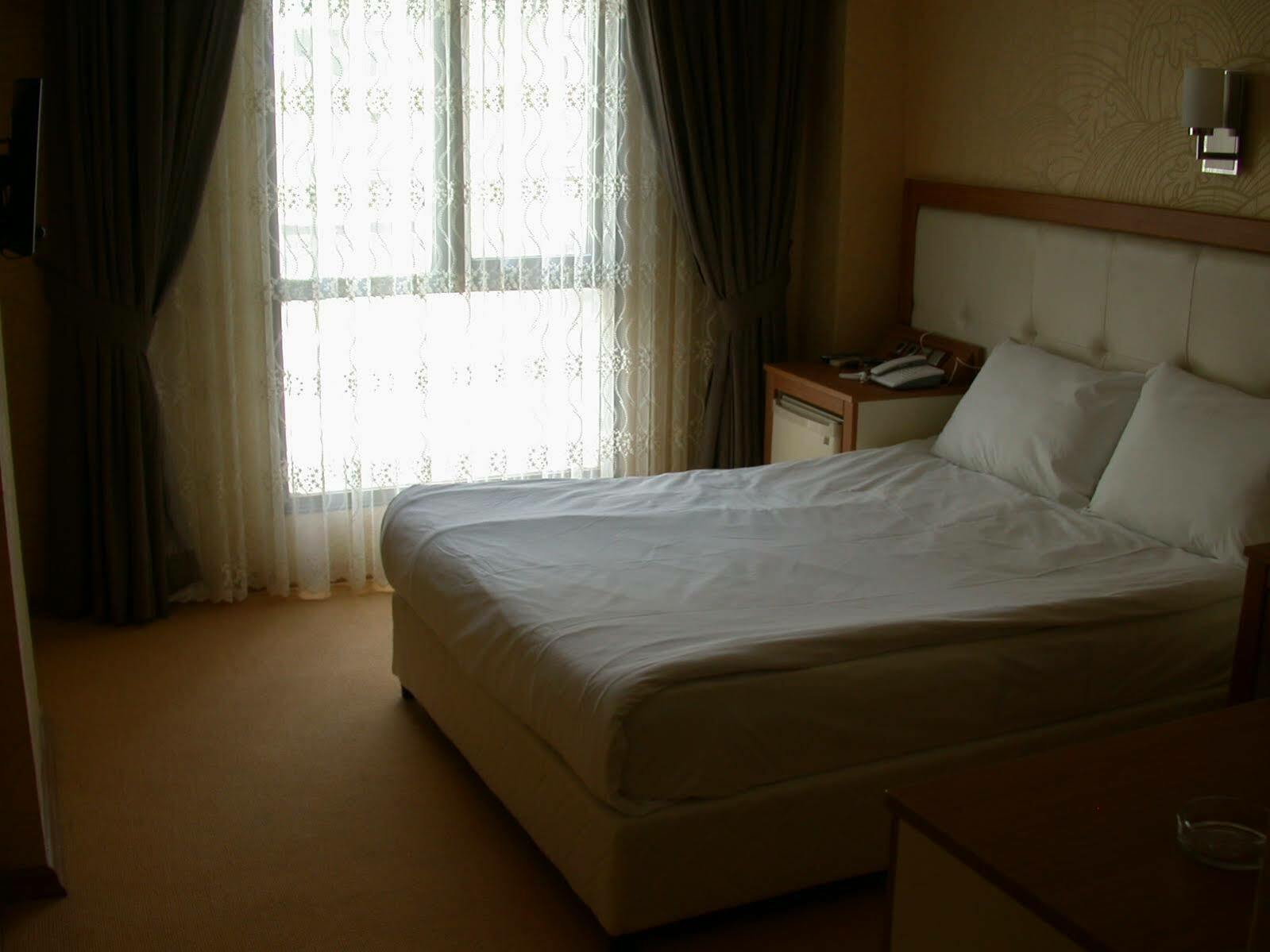 Hotel Kocaman Измир Экстерьер фото