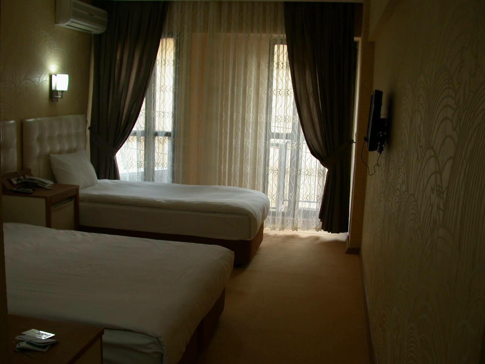 Hotel Kocaman Измир Экстерьер фото