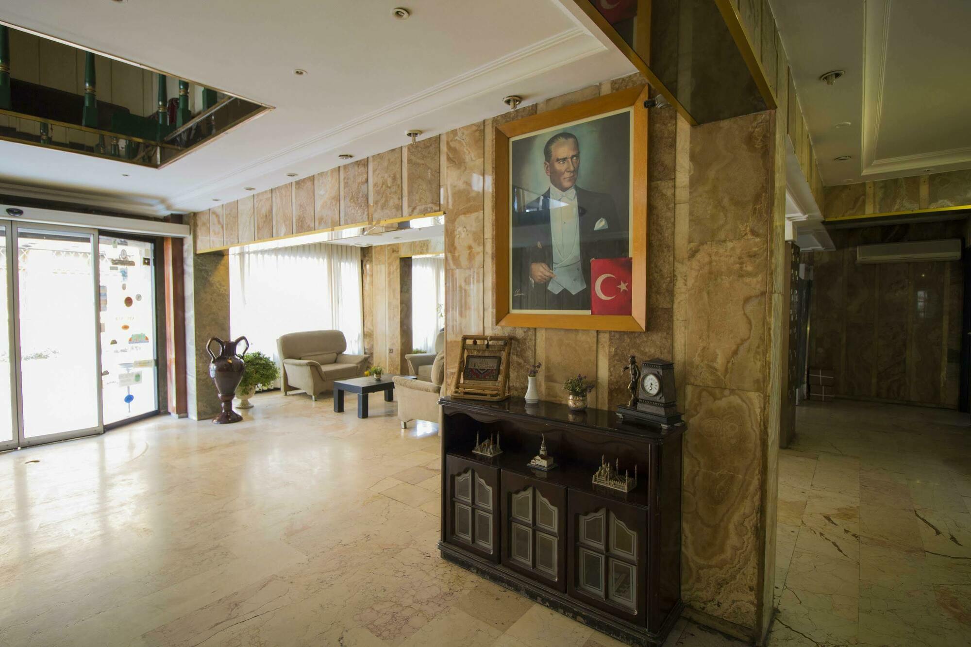 Hotel Kocaman Измир Экстерьер фото