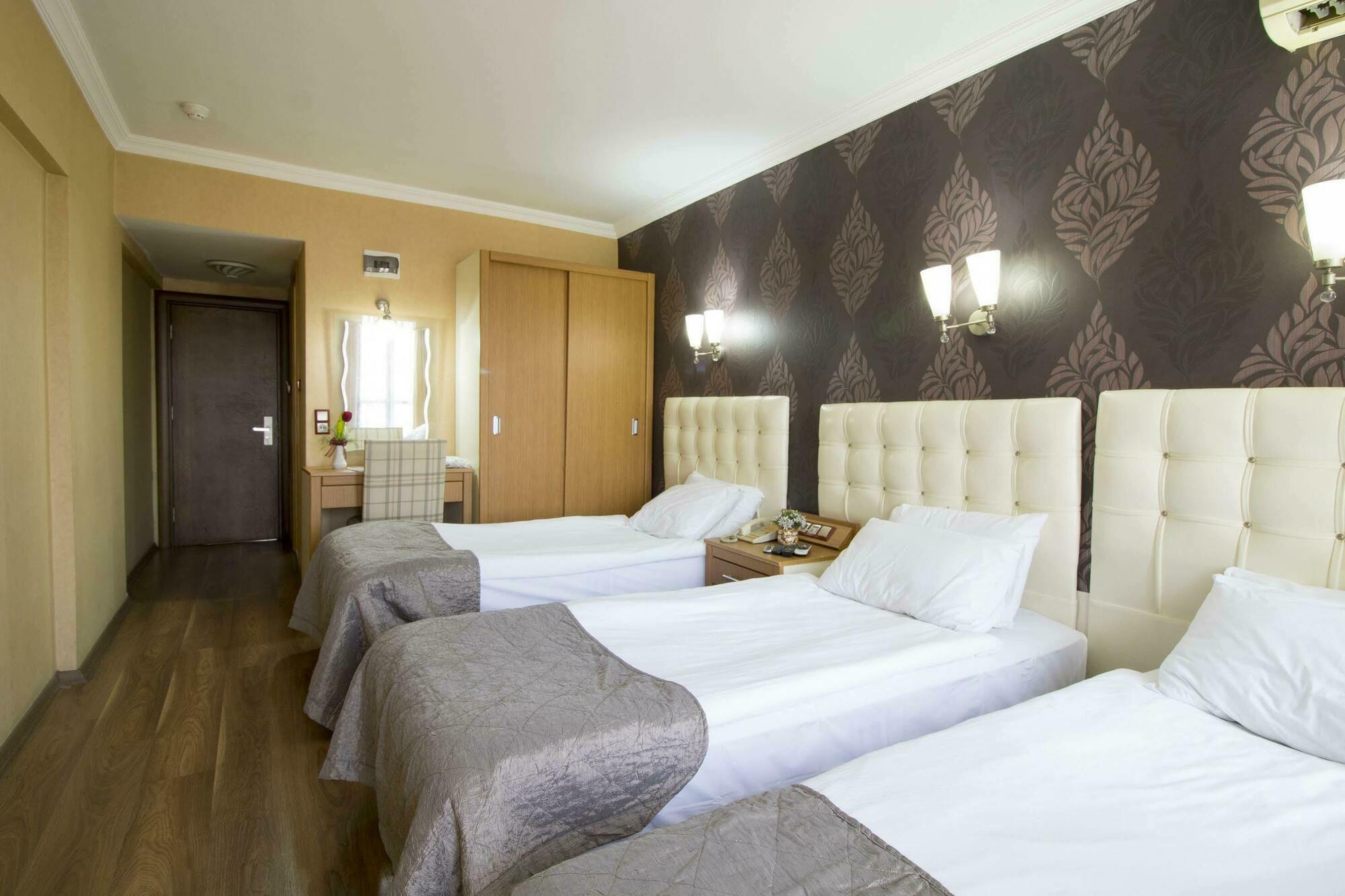 Hotel Kocaman Измир Экстерьер фото
